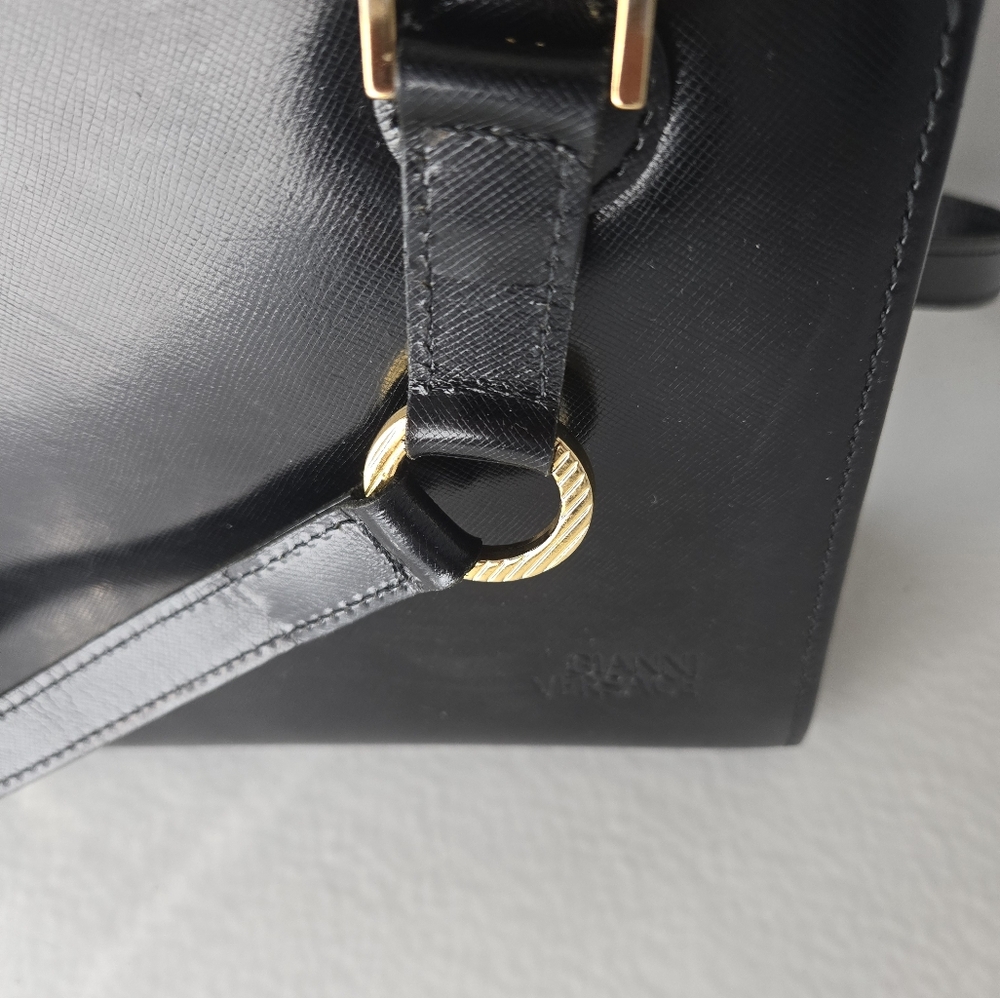 New Gianni Versace 2-Way Sunburst Black/Gold Leather Handbag w Dustbag - Picture 9 of 11